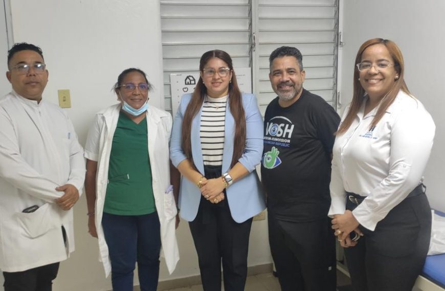 El Hospital Luis Morillo King en coordinaci&oacute;n con la Fundaci&oacute;n por una Mejor Visi&oacute;n, realiza una jornada de salud visual.